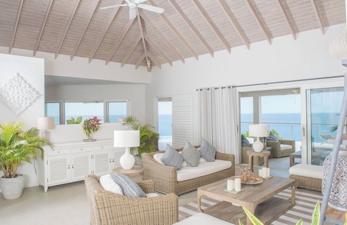 Morne Rouge Hotel | Laluna Boutique Hotel & Villas
