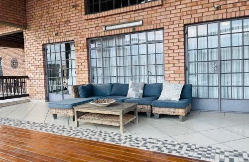 Emalahleni House | LamaProp Stay Inn