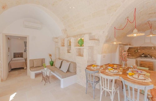 San Michele Salentino Villa | Lamia del vespro - private pool - outdoor kitchen - piagge 20 minutes away