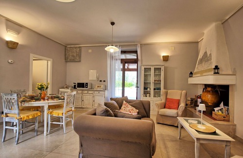 San Michele Salentino Villa | Lamia Santo Arcangelo - Holiday Villa Rental in San Michele Salentino, Apulia