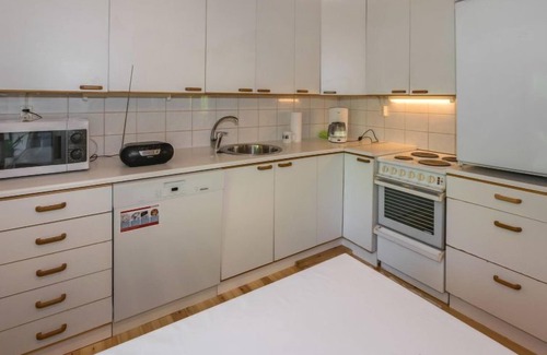 Pori House | Lampaluodon punainen tupa by Interhome