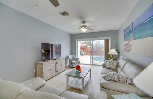 Bowe Gardens Apartment | Lanai, Grill and Outdoor Pool Melbourne Duplex!
