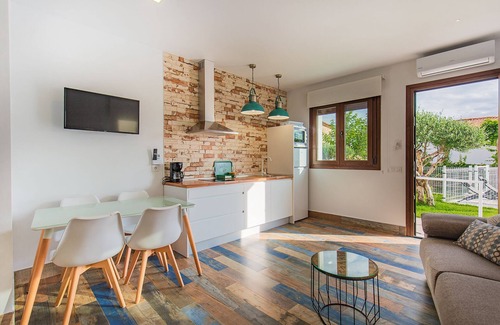 Malpartida de Plasencia Apartment | Land Apartment in Monfragüe