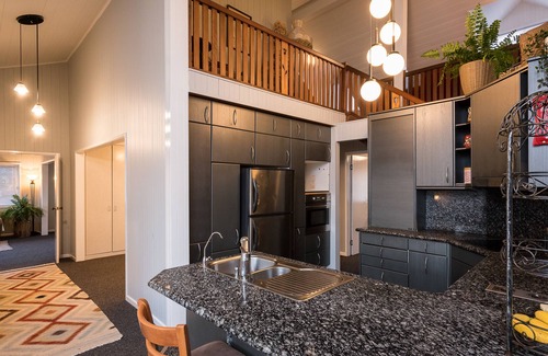 Balmoral Ridge House | Land of Lost Treasure - Holiday House
