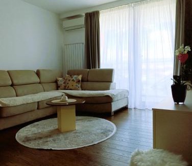 Medijana Apartment | LanDan Planet - free parking