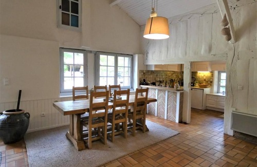 Commensacq House | Landes house