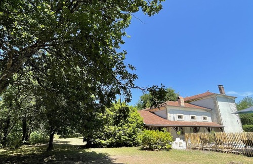 Sore House | Landes, quiet, Large House with Swimming Pool