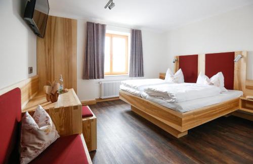 Sarching Hotel | Landgasthof Geser