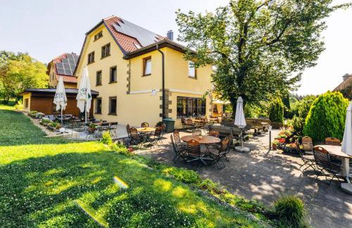 Marktleugast House | Landgasthof Haueis
