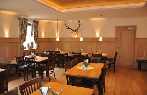Massenhausen Hotel | Landgasthof Hepting