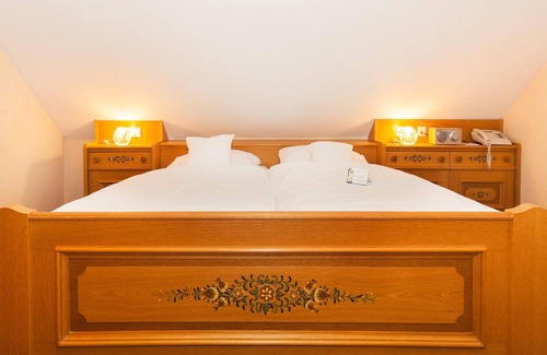Lossburg Hotel | Landgasthof Hotel Hirsch