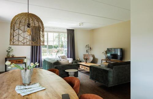Enter House | Landgoed Het Rheins