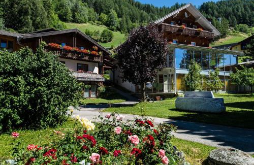 Heiligenblut House | Landhaus Alpenrose - Feriendomizile Pichler