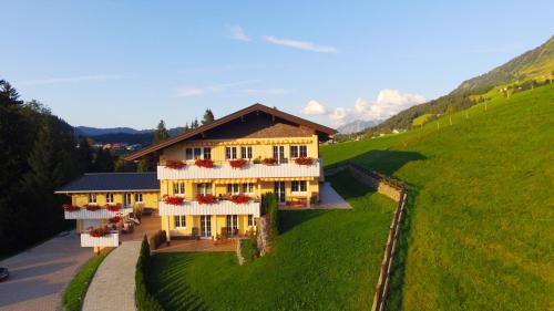 Riezlern Apartment | Landhaus Harmonie