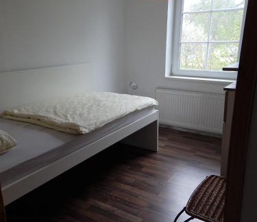 Amt Neuhaus Apartment | LANDHAUS LAAVE FERIENWOHNUNG