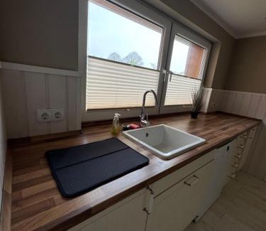 Bad Oldesloe Apartment | Landhof Schadehorn WG Waldblick