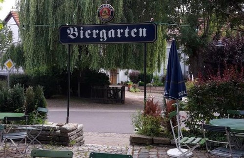 Neuenhof Hotel | Landhotel zur guten Quelle