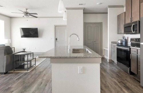Manor Apartment | Landing | Amazing 1BD, Clubhouse, Pool