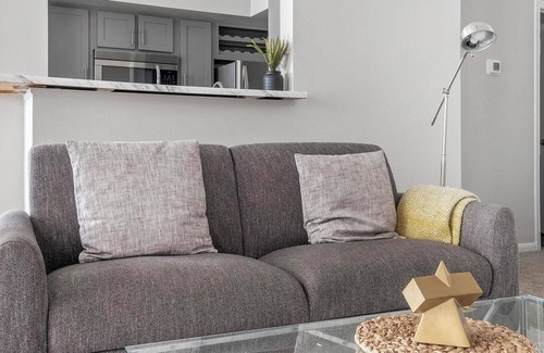 Briarforest Apartment | Landing | Amazing 1BD, Pool, Gym