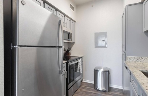 Pipers Meadow Apartment | Landing | Amazing 1BD, Gym, Pool