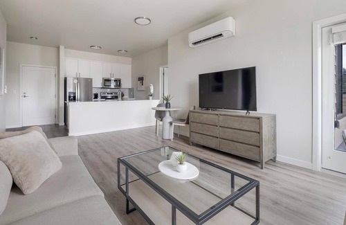 Homestead Apartment | Landing | Amazing 2BD, Gym