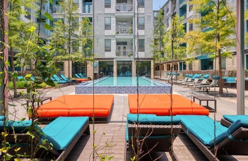 Downtown San Antonio Apartment | Landing at Agave - 1 Bedroom in Downtown