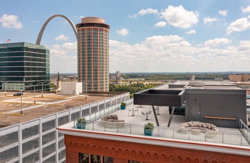 Downtown St. Louis Apartment | Landing at Ballpark Heights - Studio in Downtown