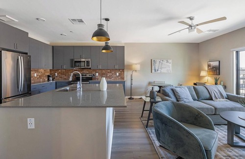 Warehouse District Apartment | Landing at Brix Warehouse District - 1 Bedroom .