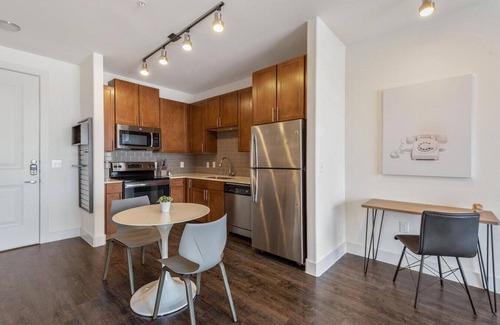 Irving Apartment | Landing at City North - 1 Bedroom in North Dallas/Far North Dallas