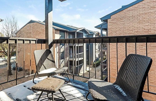 Windsor Park Apartment | Landing at Mueller Flats - 1 Bedroom in Windsor.