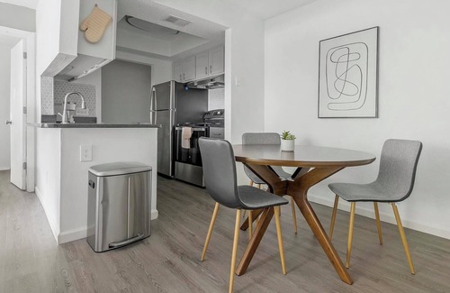 Winston - Salem Apartment | Landing at Northcliffe Forest - 2 Bedrooms in N.