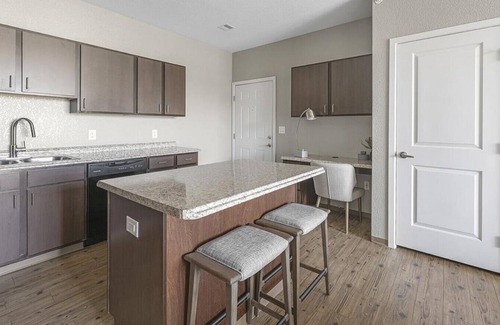 Lafayette Apartment | Landing at Prana Apartments - 1 Bedroom in Downtown Lafayette