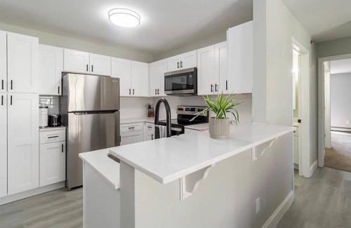 Waukesha Apartment | Landing at River's Edge - 2 Bedrooms in Downtown Waukesha