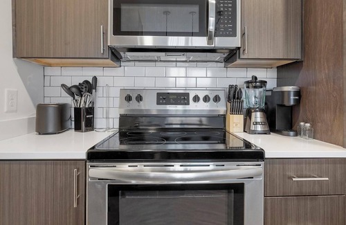 Richmond Apartment | Landing at Sphere - 1 Bedroom in Chamberlayne I.
