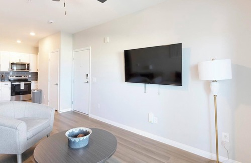 Townsite Apartment | Landing at Summit on Boulder - 2 Bedrooms in Va...
