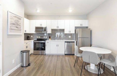 Townsite Apartment | Landing at Summit on Boulder - 2 Bedrooms in Va.