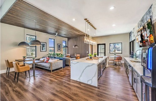 Townsite Apartment | Landing at Summit on Boulder - 2 Bedrooms in Va.