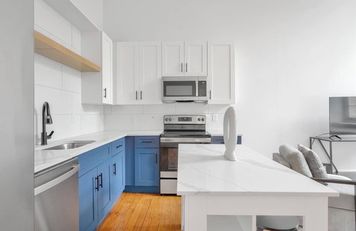 Greenville Apartment | Landing at The American Spinning Mill - 1 Bedro.