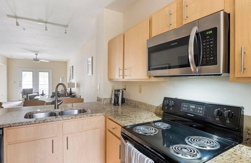 New Pathways Apartment | Landing at The Bristol on Union - 2 Bedrooms in.