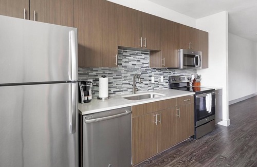 Vickery Meadow Apartment | Landing at The Mark at Midtown - 1 Bedroom in N.