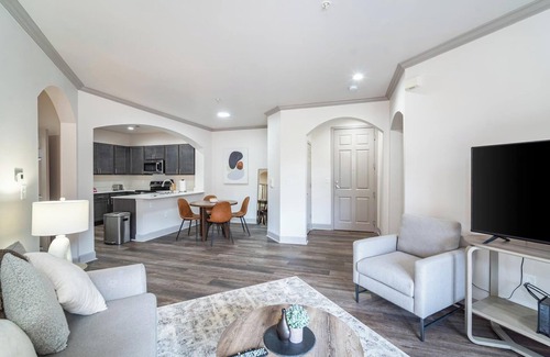 Corryville Apartment | Landing at The Village at Stetson Square - 2 Be.