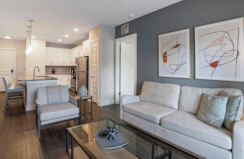 Newberry Apartment | Landing at Vanguard - 2 Bedrooms in Newberry