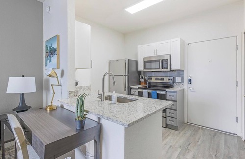 Tempe Apartment | Landing | Beautiful 1BD, Game Room, Pool