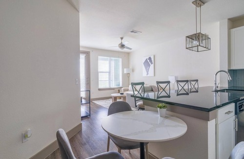 Conroe Apartment | Landing | Beautiful 1BD, Pool, Yoga Studio