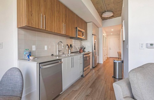 Baileys Crossroads Apartment | Landing | Beautiful 1BD, Gym, Game Room