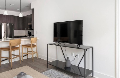 Crestline Heights Apartment | Landing | Beautiful 2BD, Pool, Gym