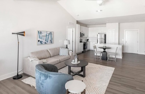 Belle Mina Apartment | Landing | Beautiful 2BD, Courtyard, Yoga Studio