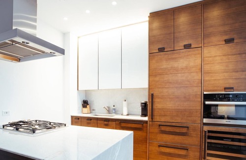 Wimauma Apartment | Landing | Beautiful 2BD, Pool, Gym
