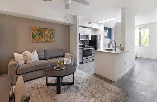 Tempe Apartment | Landing | Chic Studio, Game Room, Gym