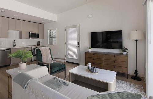 North Mountain Apartment | Landing | Incredible 1BD, Clubhouse, Pool